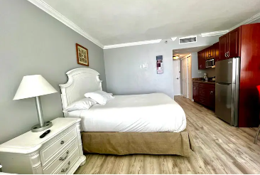  Oceanview Studio With Balcony! Marco Polo 446