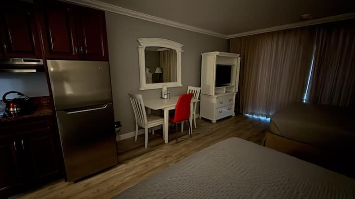  Oceanview Studio With Balcony! Marco Polo 446