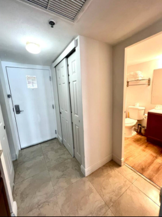 Affordable Oceanfront Studio in Sunny Isles Marco Polo 423