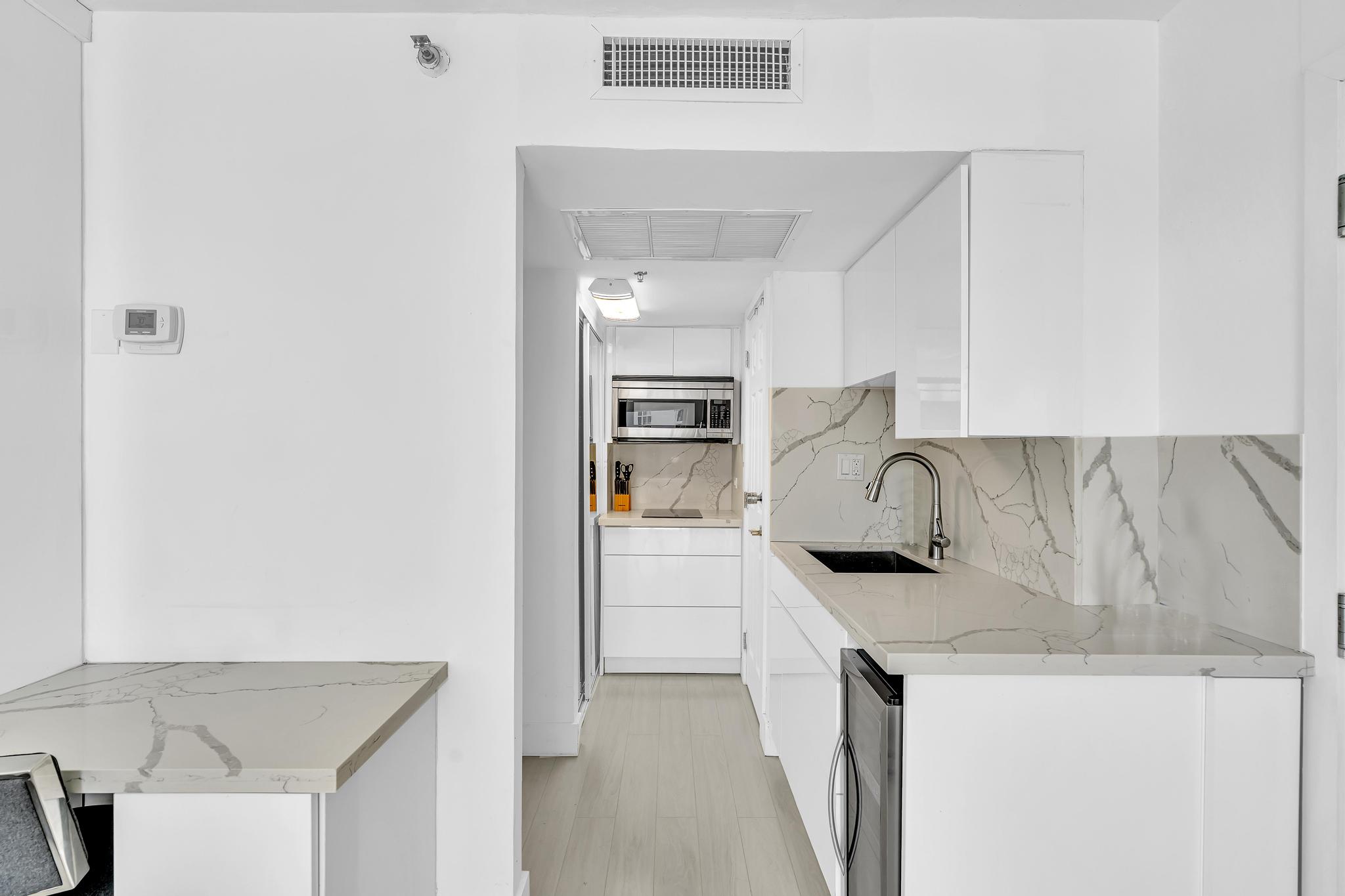 Beach Studio + Private Balcony /309