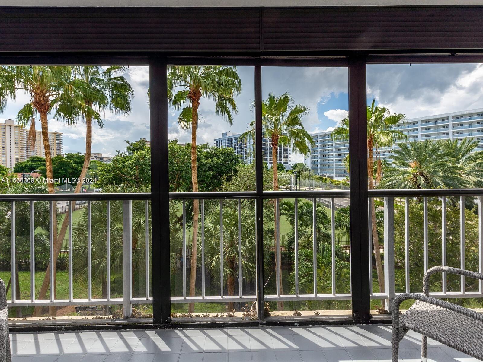 Sunny Isles Getaway | 1BR · 1.5BA · Free Parking/ 410