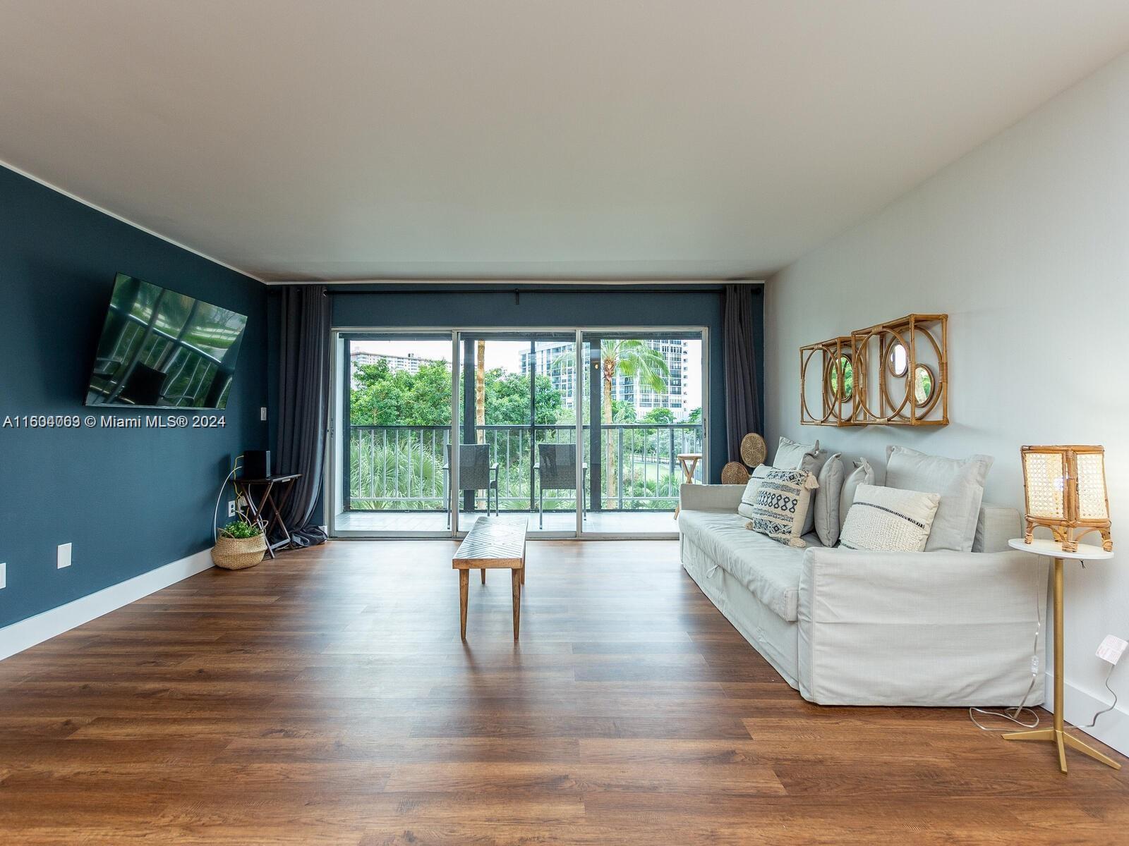 Sunny Isles Getaway | 1BR · 1.5BA · Free Parking/ 410
